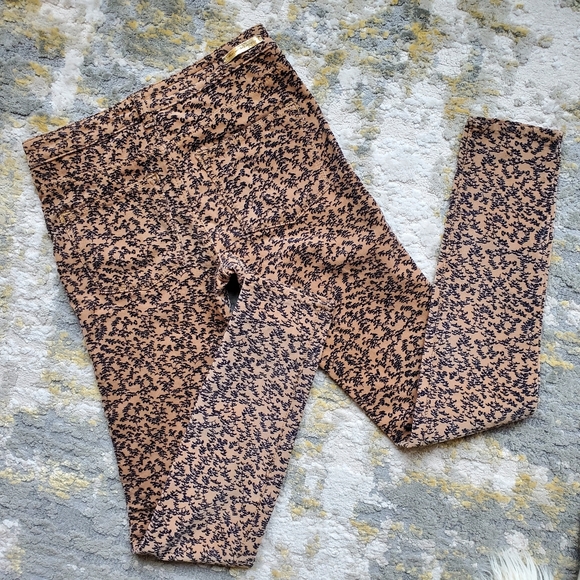 Pilcro and The Letterpress Serif Corduroy Pants - Picture 5 of 9